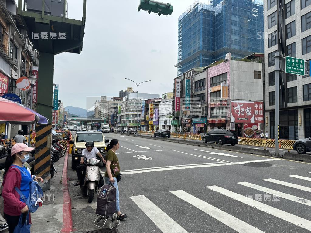 華榮市場近美崙街透天店面房屋室內格局與周邊環境