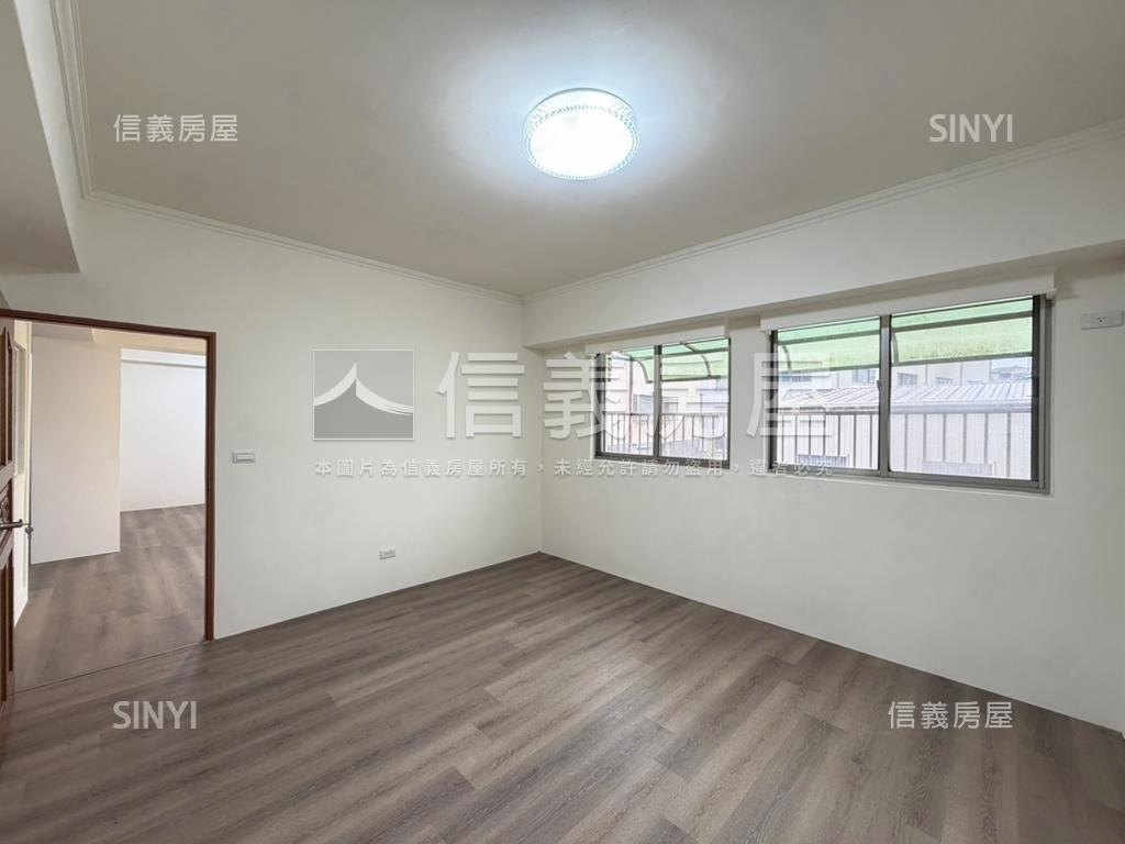 陶博館邊間３＋１房房屋室內格局與周邊環境