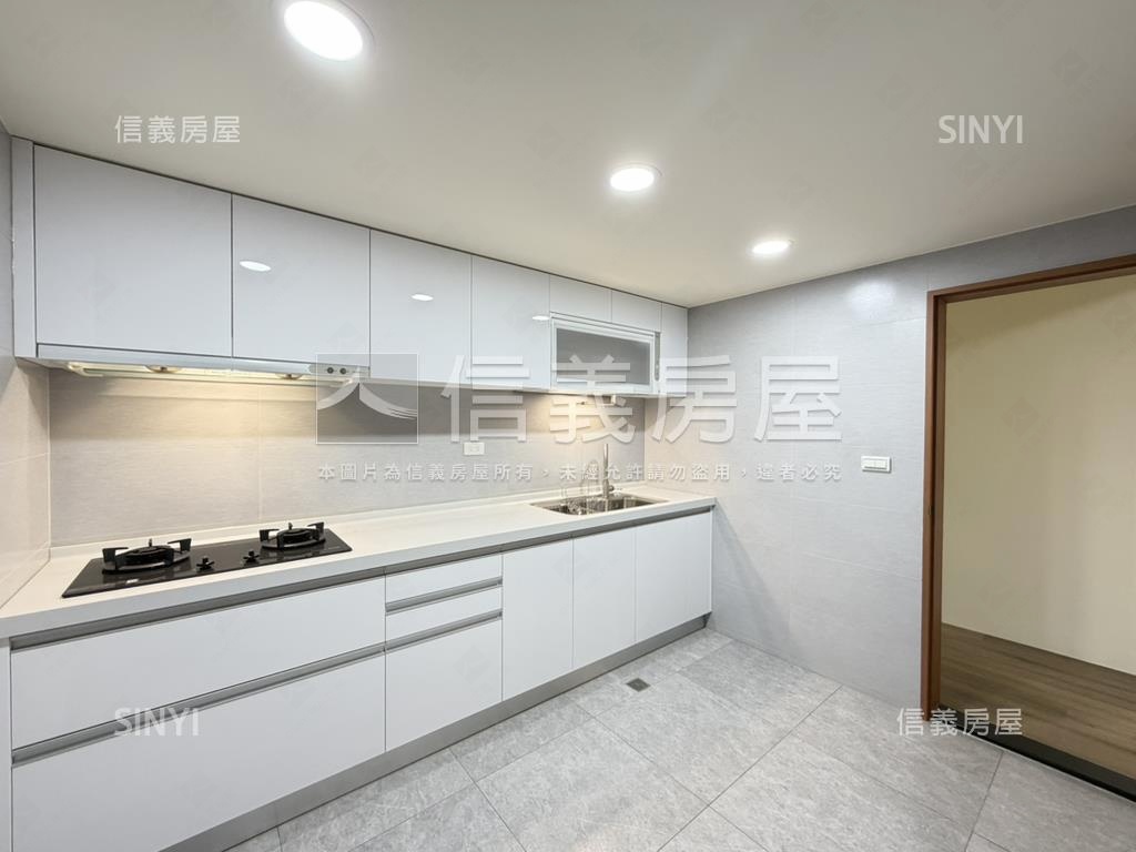 陶博館邊間３＋１房房屋室內格局與周邊環境