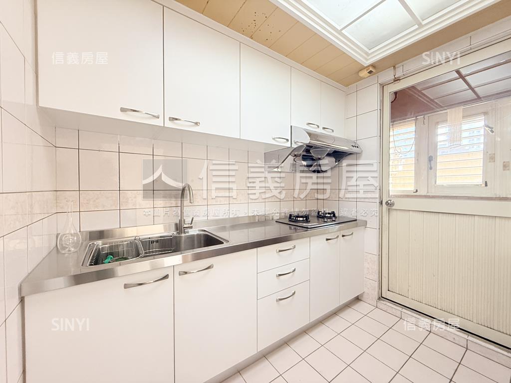 專任【科博特區】兩房兩衛房屋室內格局與周邊環境