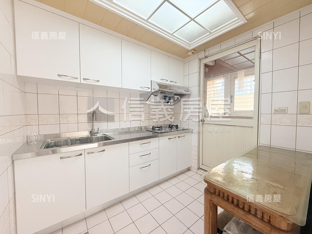 專任【科博特區】兩房兩衛房屋室內格局與周邊環境