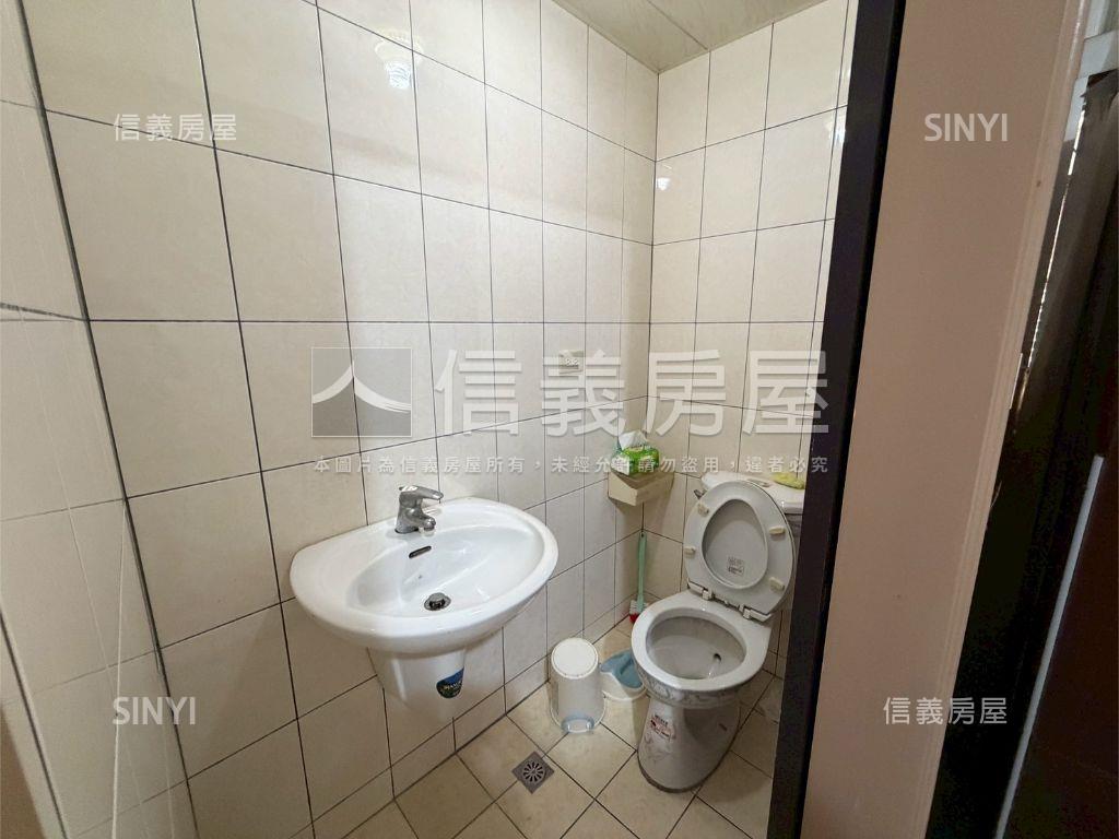 舒適邊間公寓二樓房屋室內格局與周邊環境