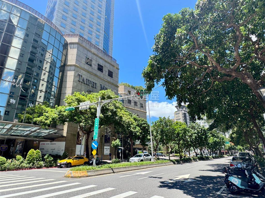遠企安和新屋工作室雙車位房屋室內格局與周邊環境