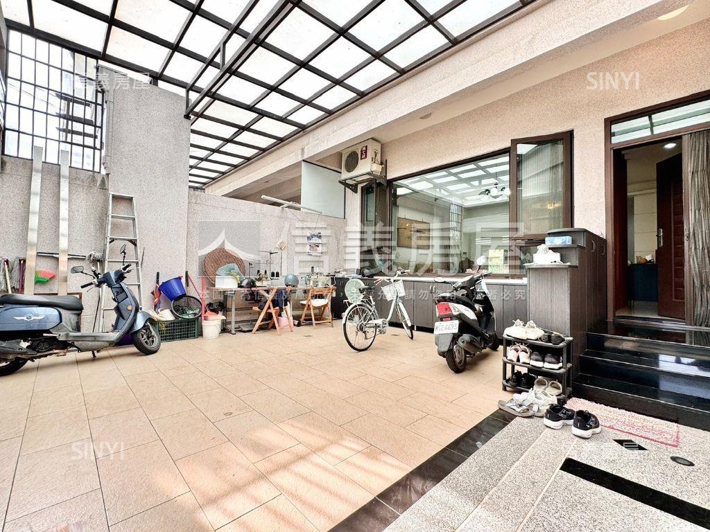 氣派６米面寬雙車電梯車墅房屋室內格局與周邊環境