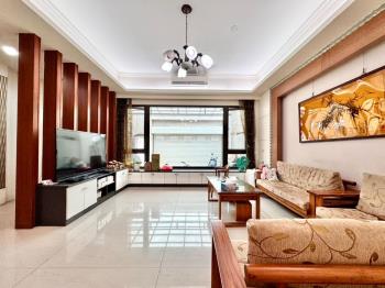 氣派６米面寬雙車電梯車墅