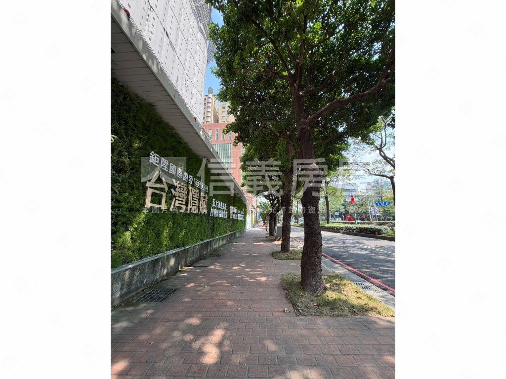 【台灣隱賦】Ａ３戶＋車位房屋室內格局與周邊環境