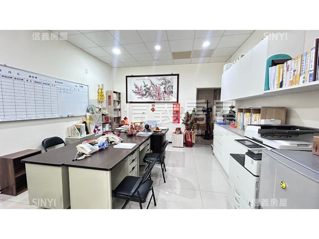 華東映月挑高店面車位房屋室內格局與周邊環境