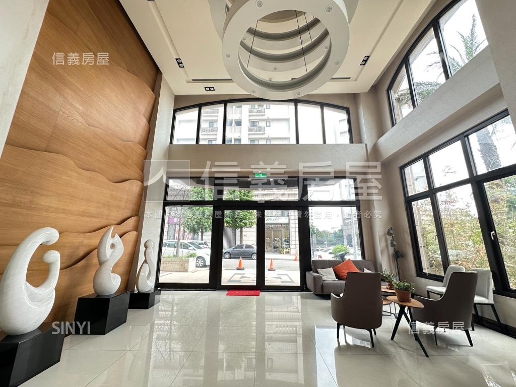 華東映月挑高店面車位房屋室內格局與周邊環境