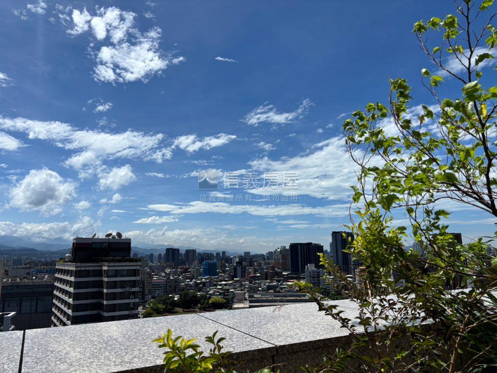 敦年凱旋樹海豪邸房屋室內格局與周邊環境