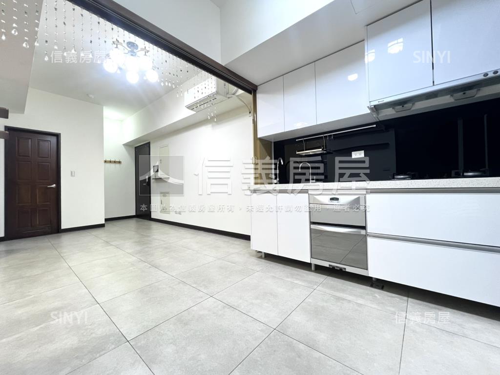 府中贊．溫馨典雅三房車位房屋室內格局與周邊環境