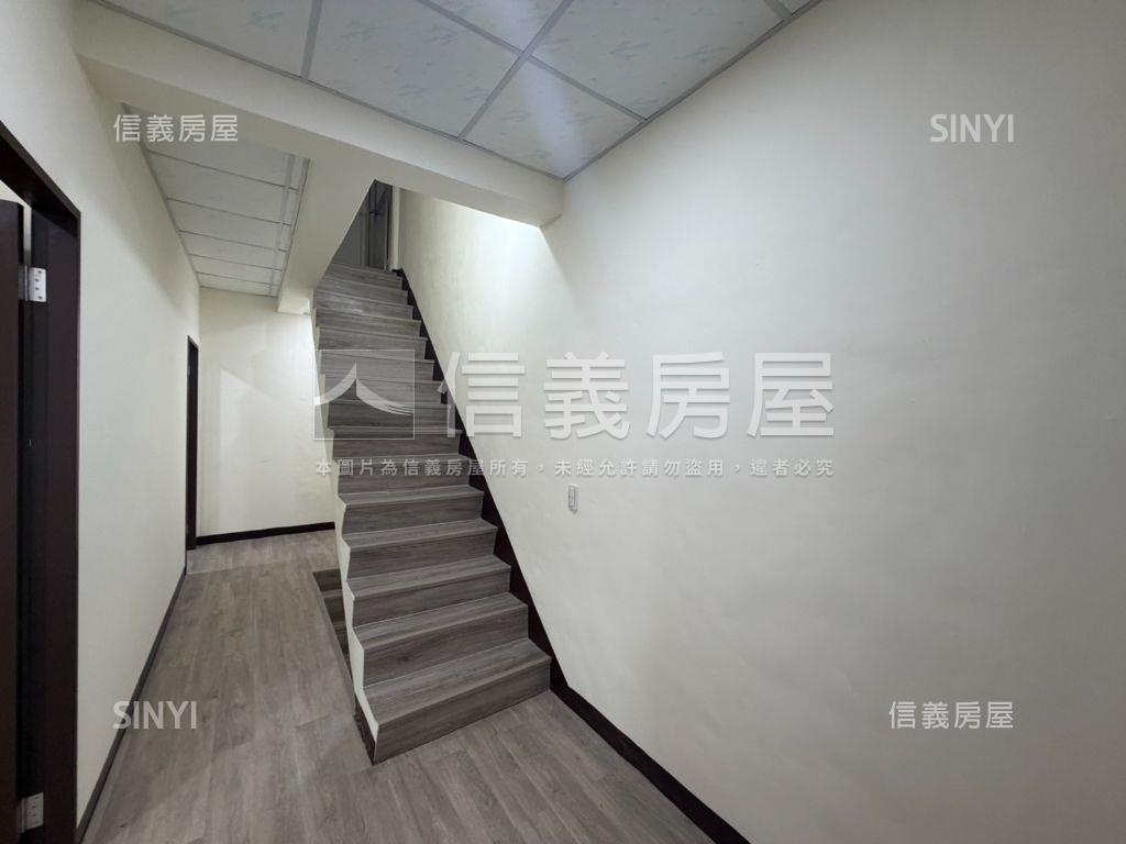 平鎮南勢新光美透天房屋室內格局與周邊環境