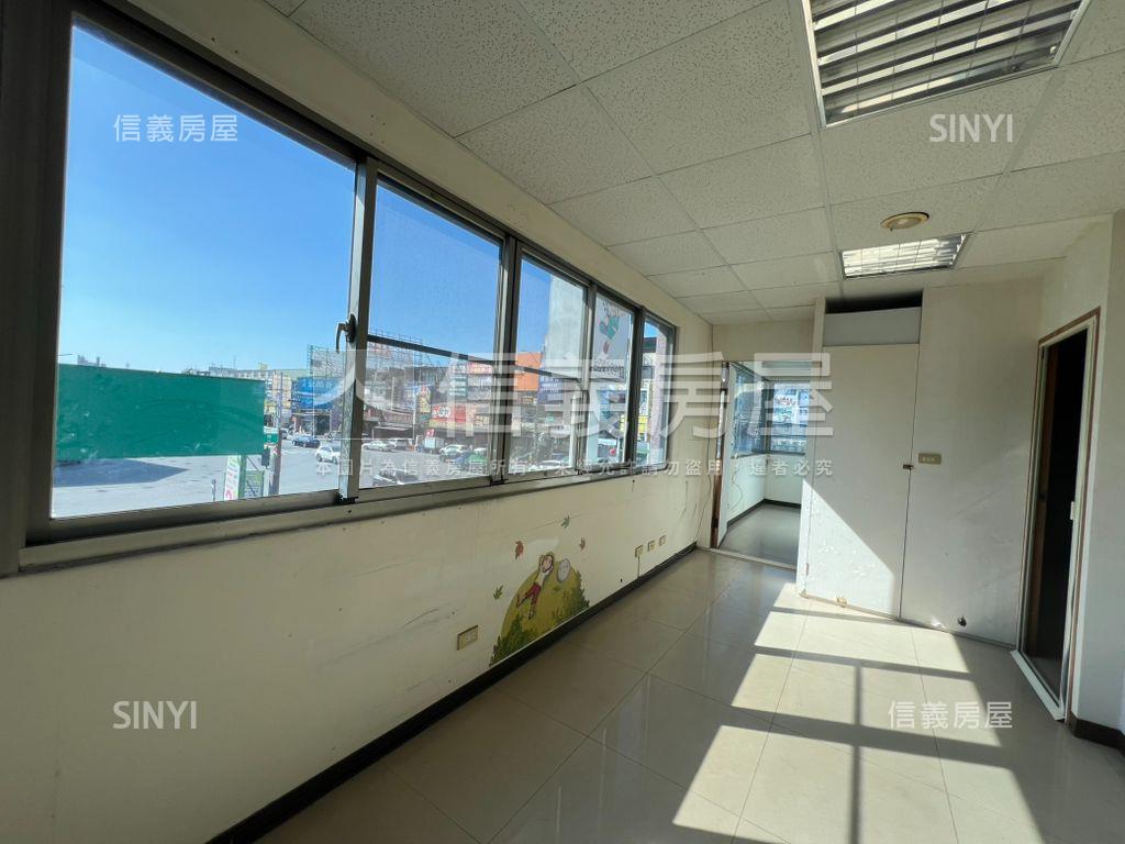 中華西路近國一樓店房屋室內格局與周邊環境