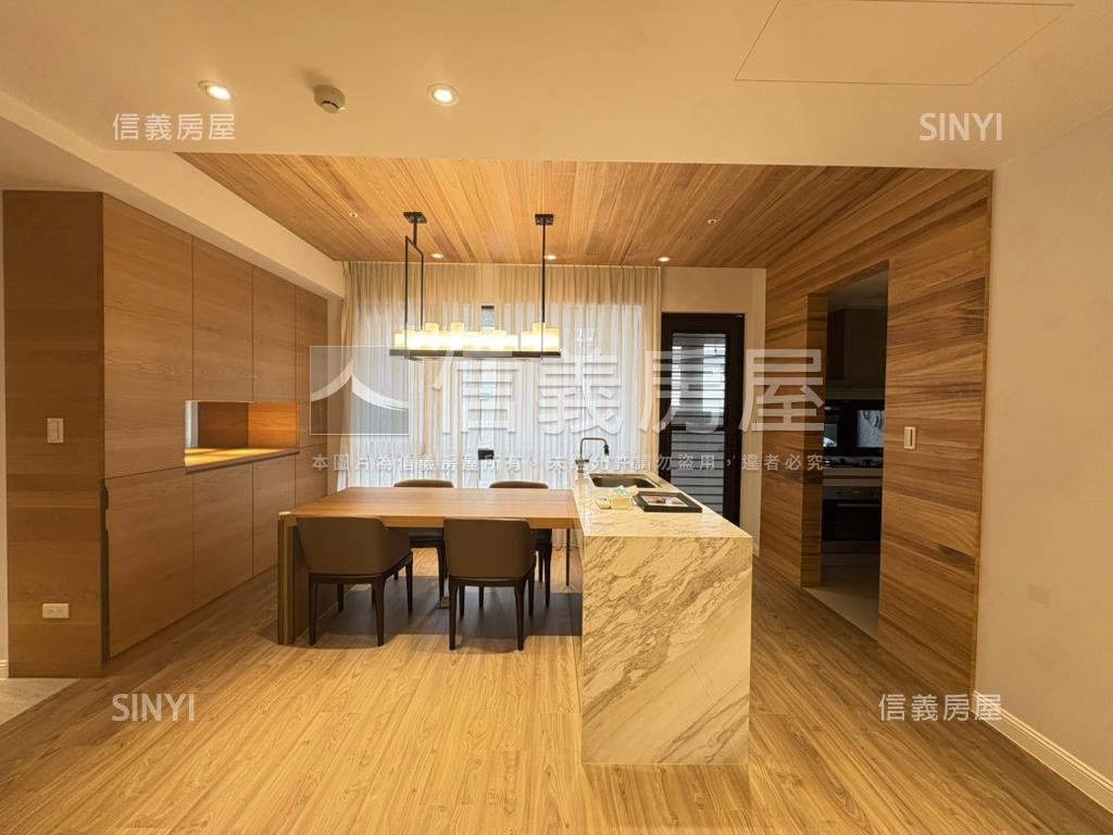 亞昕采匯美裝三房車位房屋室內格局與周邊環境
