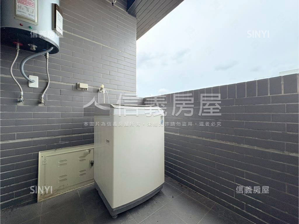 ＬＭ走路上學兩房平車房屋室內格局與周邊環境