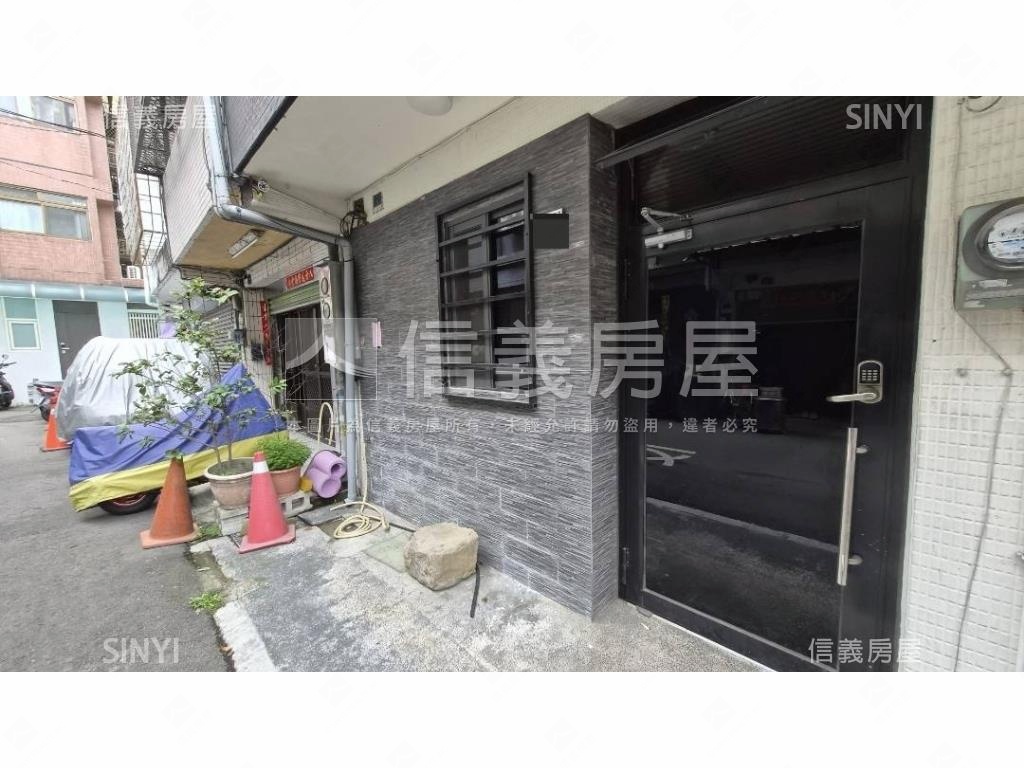 專任近逢甲１０房透套房屋室內格局與周邊環境