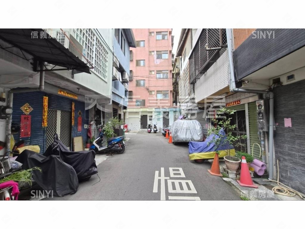 專任近逢甲１０房透套房屋室內格局與周邊環境