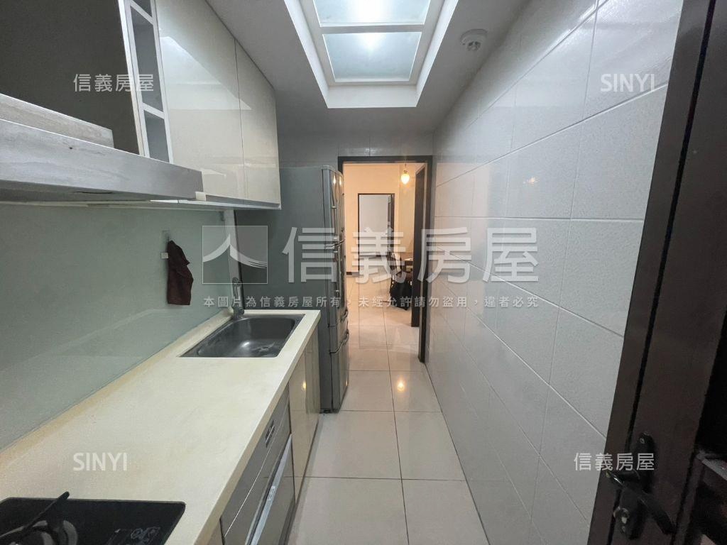鴻築吾江一層一戶獨立三房房屋室內格局與周邊環境