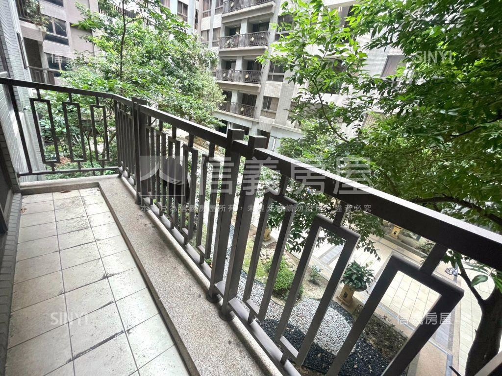 鴻築吾江一層一戶獨立三房房屋室內格局與周邊環境