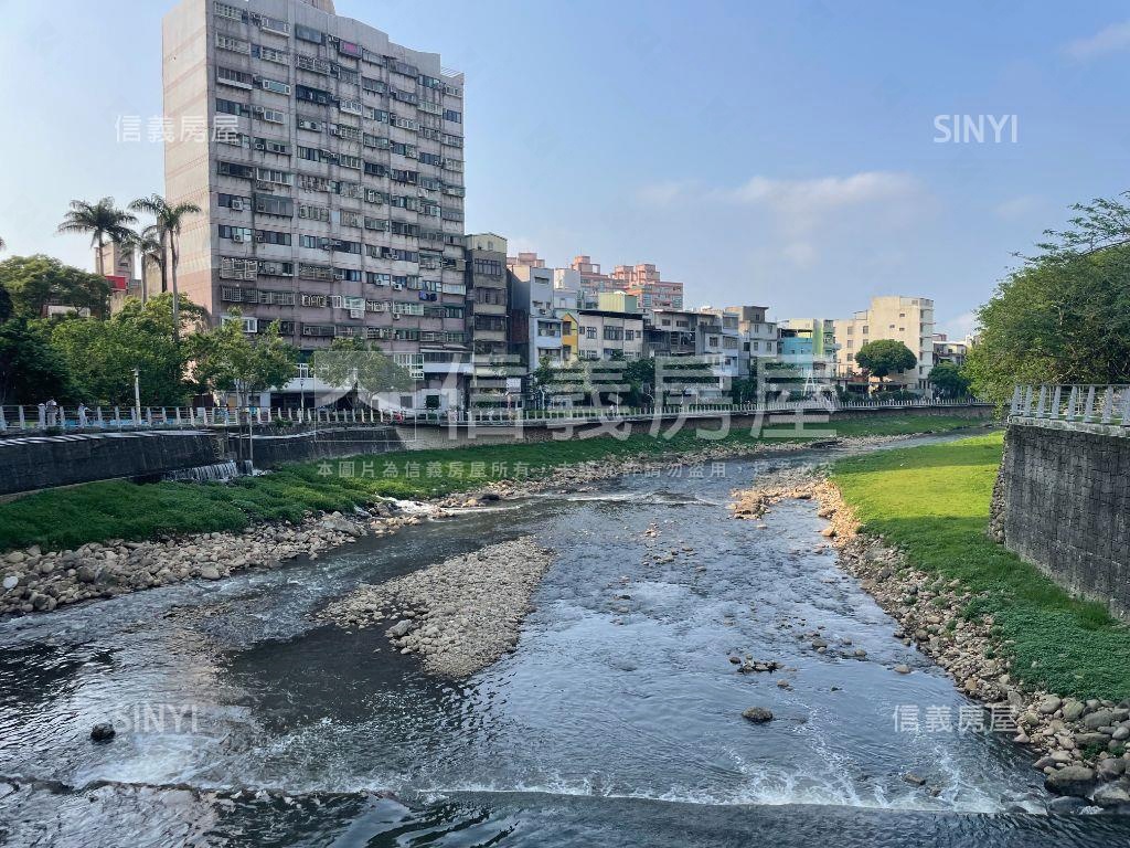 鴻築吾江一層一戶獨立三房房屋室內格局與周邊環境