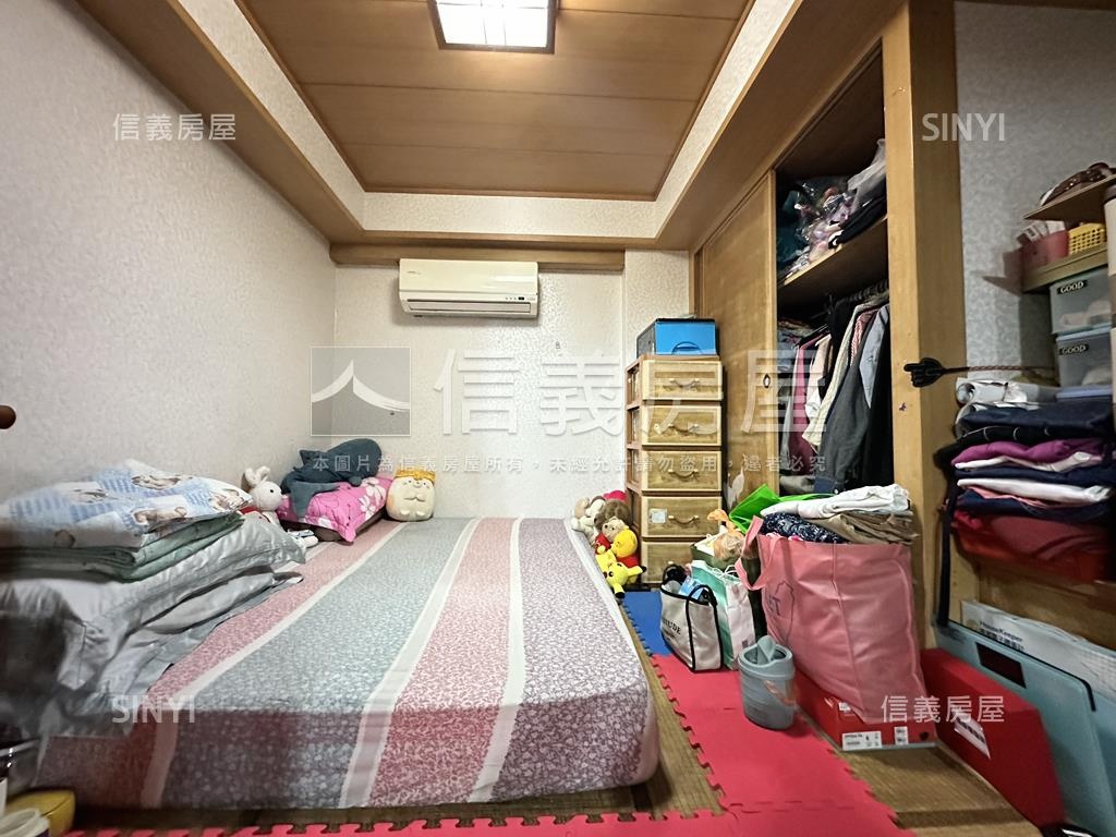 公園綠意四房可租車位房屋室內格局與周邊環境