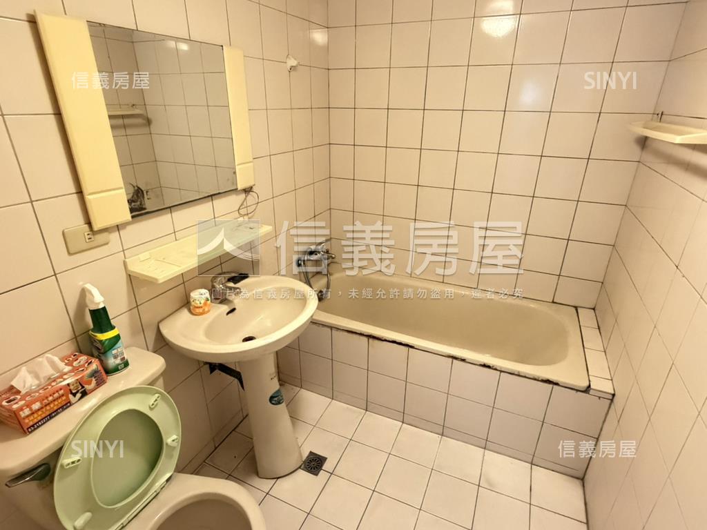 孟居主陽４０坪好大４房房屋室內格局與周邊環境