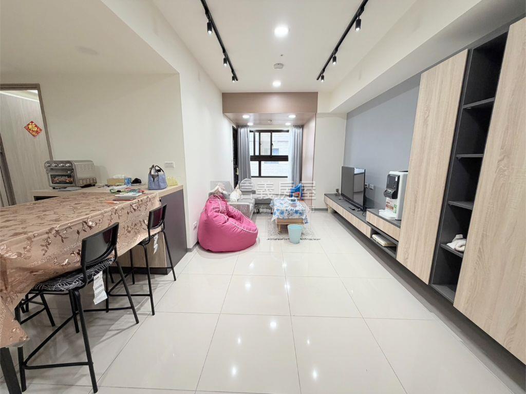 海樂地裝潢兩房房屋室內格局與周邊環境