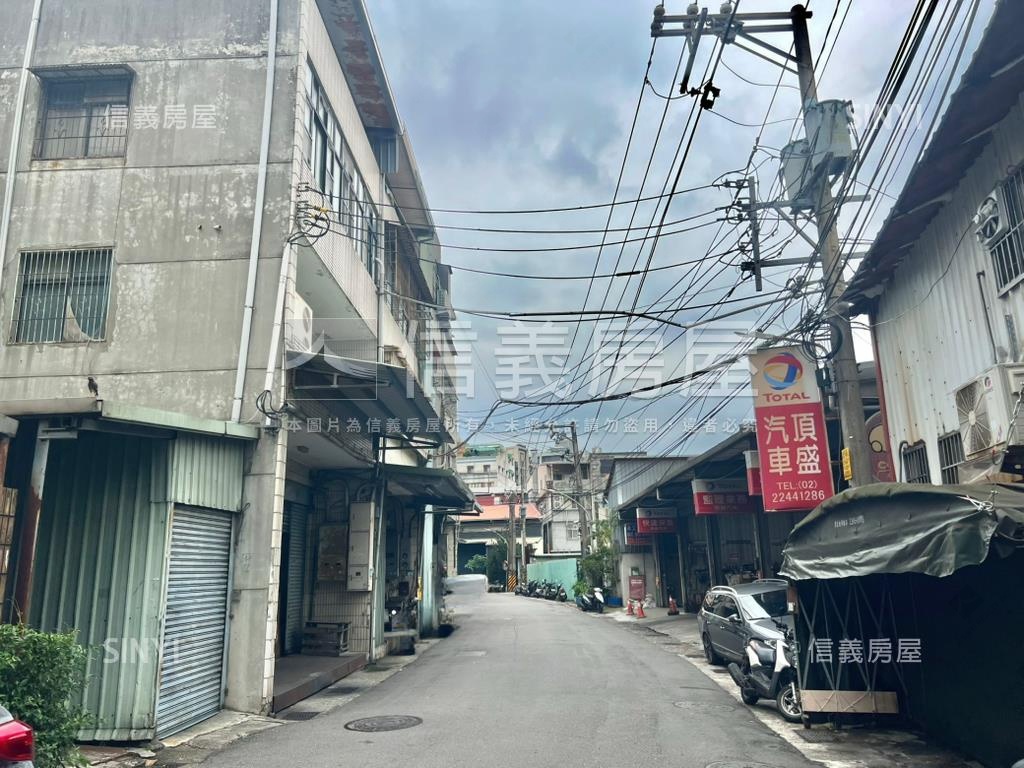 中和橋和站透天廠辦房屋室內格局與周邊環境