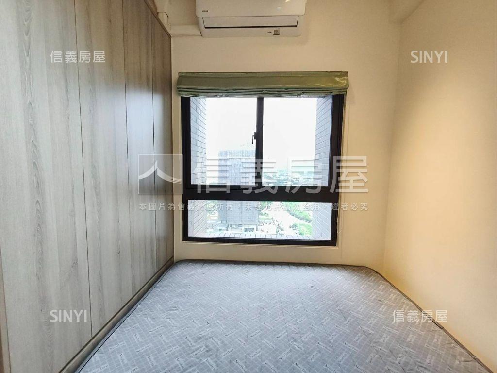 稀有高樓兩房兩衛平車房屋室內格局與周邊環境