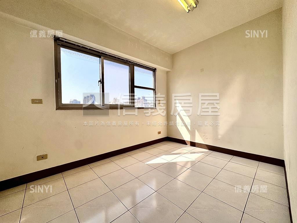 ☆磐石方正四房明亮美廈★房屋室內格局與周邊環境