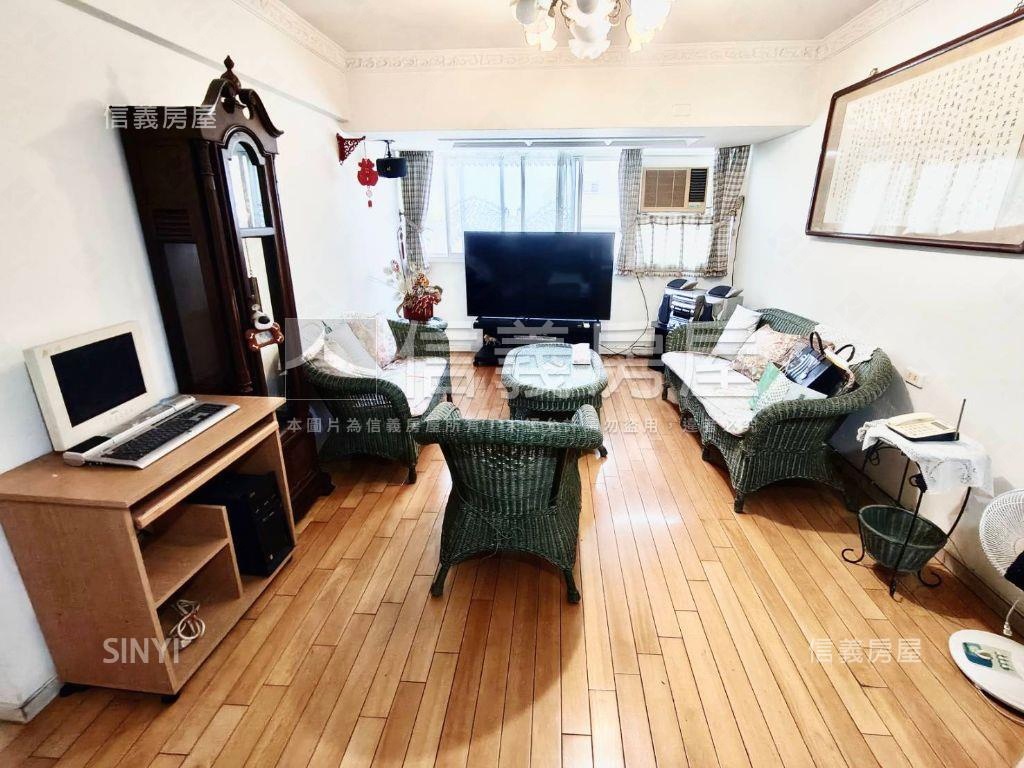 仁愛圓環名廈邊間三房房屋室內格局與周邊環境