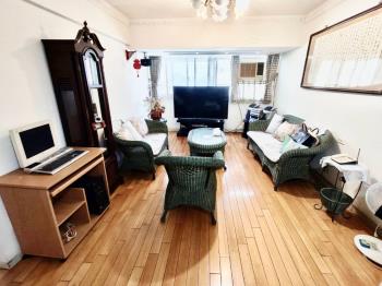 仁愛圓環名廈邊間三房