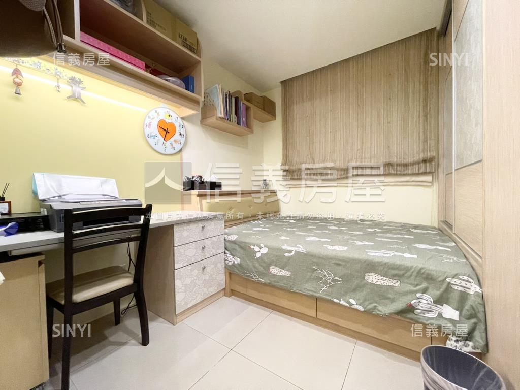 合環御景典雅三房車位房屋室內格局與周邊環境