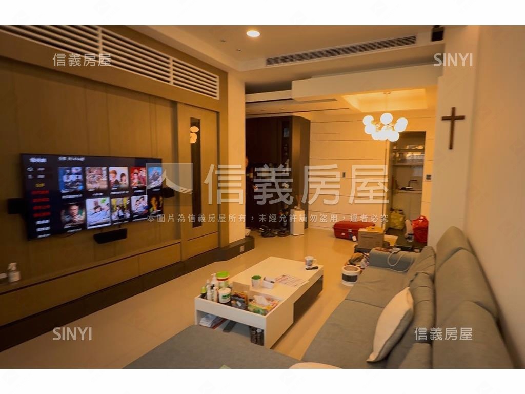 史恩莊園１樓庭院戶房屋室內格局與周邊環境