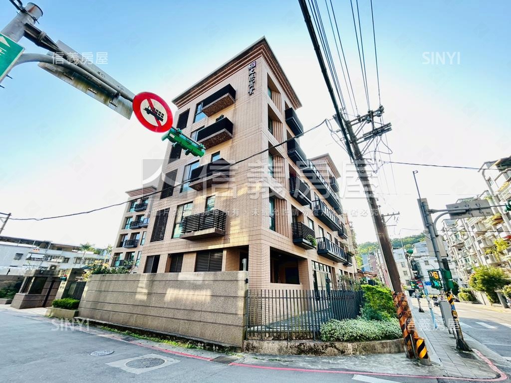 史恩莊園１樓庭院戶房屋室內格局與周邊環境