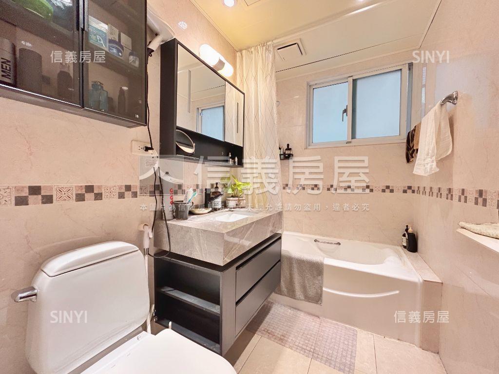 春城麗池採光美妝兩房車位房屋室內格局與周邊環境