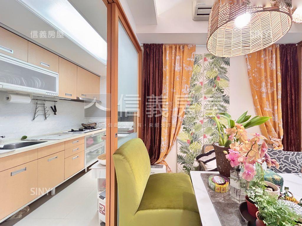 春城麗池採光美妝兩房車位房屋室內格局與周邊環境