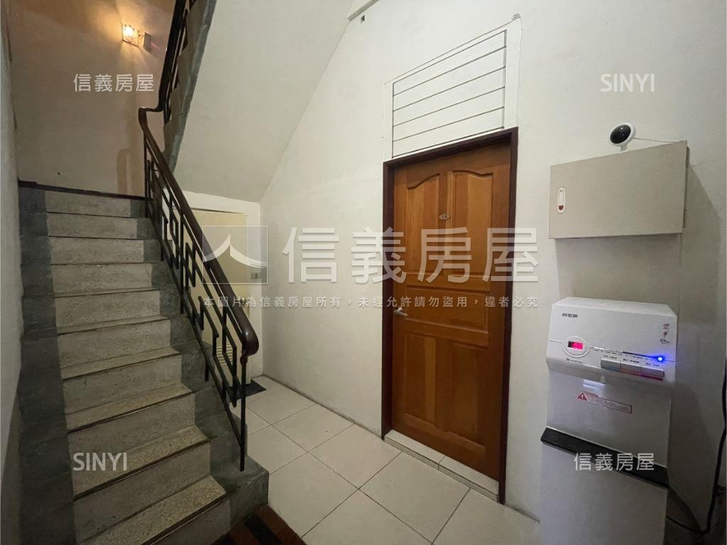 自治街約５米面寬店套房屋室內格局與周邊環境