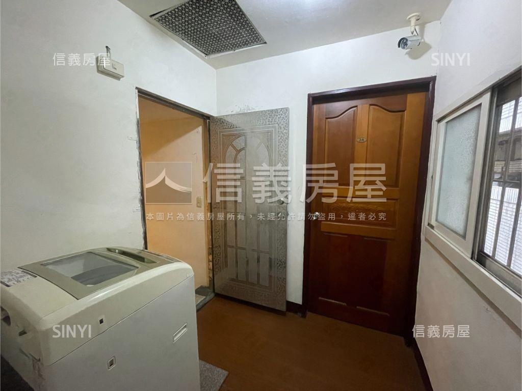 自治街約５米面寬店套房屋室內格局與周邊環境