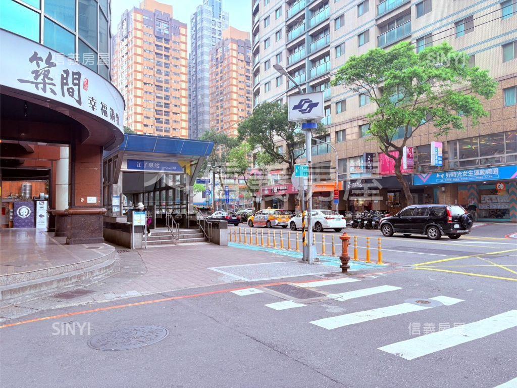 江翠重劃文化風華邊間金店房屋室內格局與周邊環境