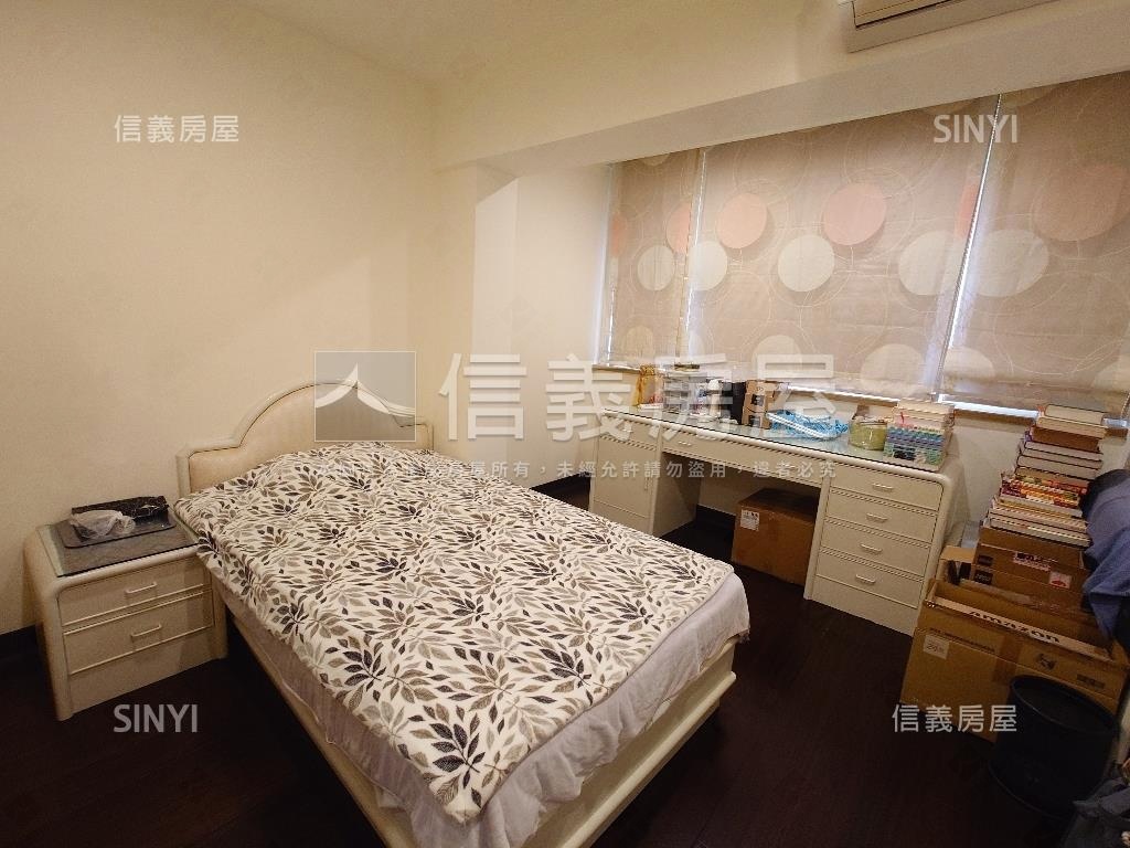 瓏山林下疊美屋房屋室內格局與周邊環境