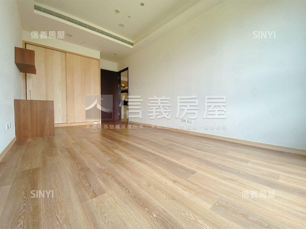 八期國泰建設頤湖苑房屋室內格局與周邊環境