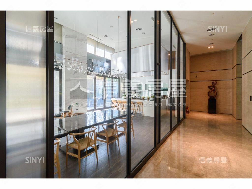 八期國泰建設頤湖苑房屋室內格局與周邊環境