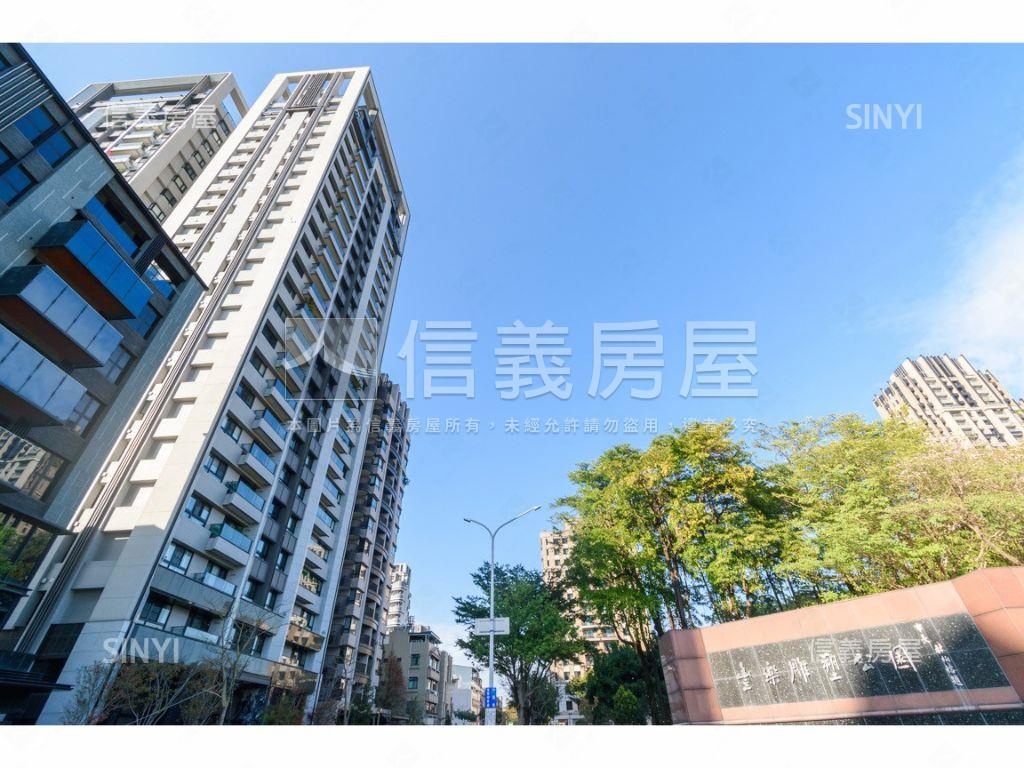八期國泰建設頤湖苑房屋室內格局與周邊環境