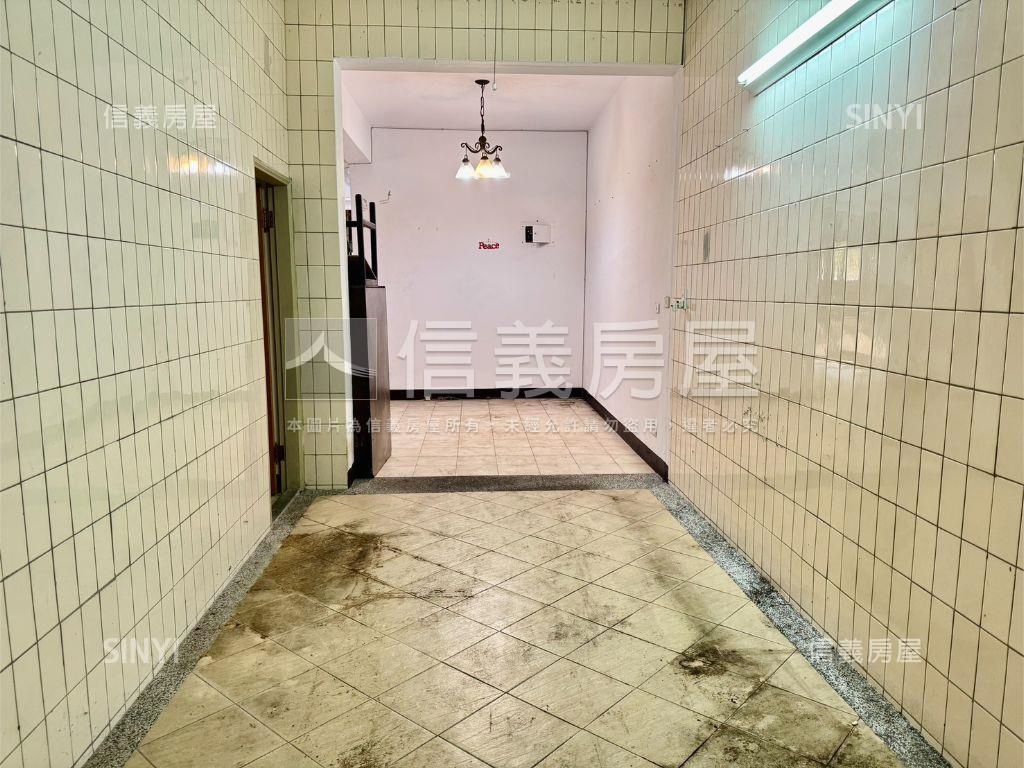 近未來中棕線捷運美寓房屋室內格局與周邊環境