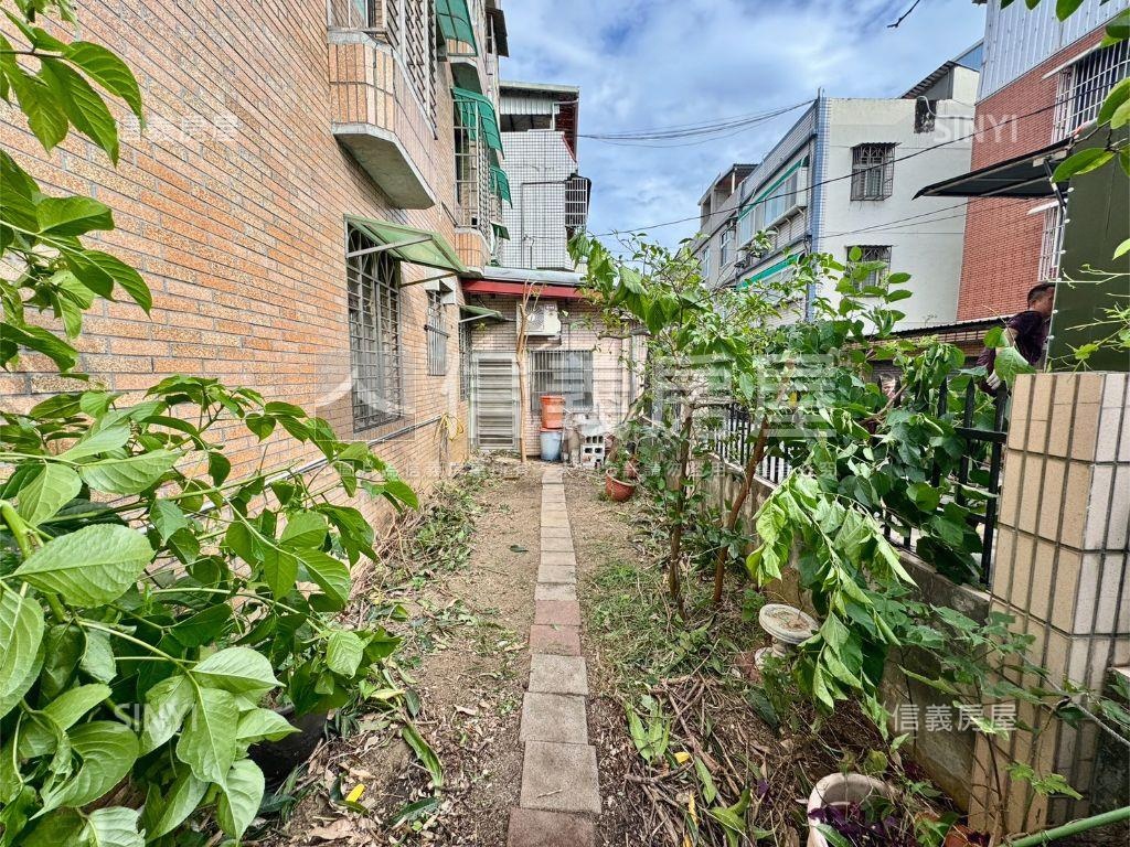 近未來中棕線捷運美寓房屋室內格局與周邊環境