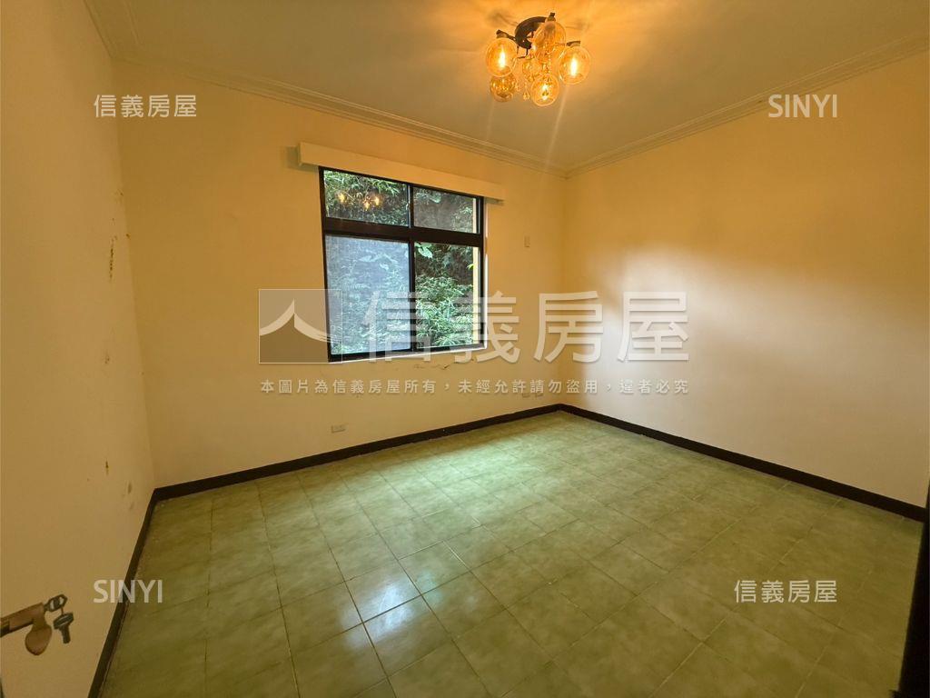 怡園高質感別墅房屋室內格局與周邊環境