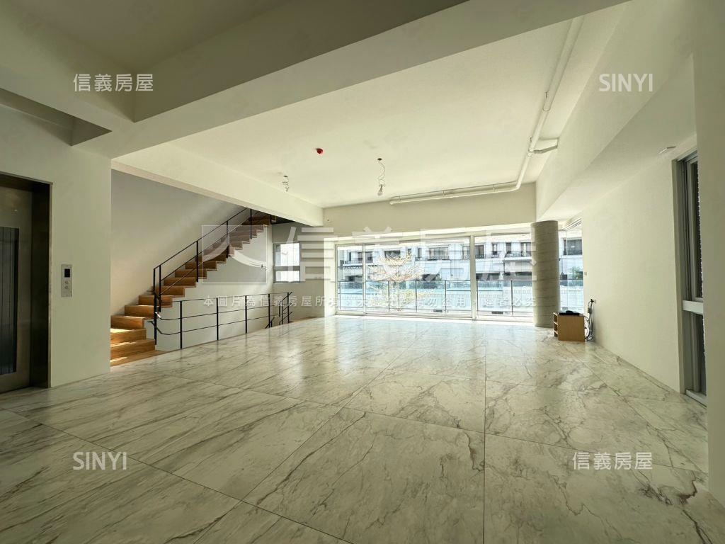 誠美無二｜面寬豪邸車墅房屋室內格局與周邊環境