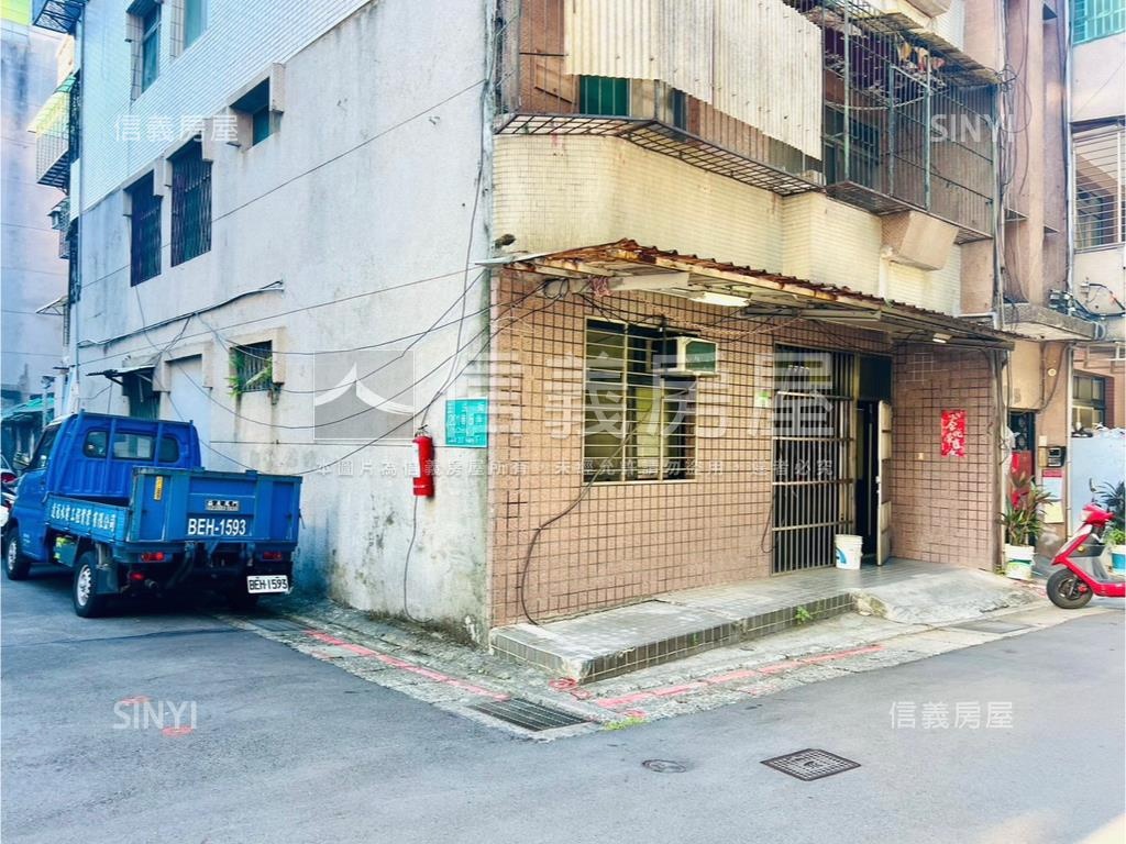 近捷運公園成福邊間一樓房屋室內格局與周邊環境