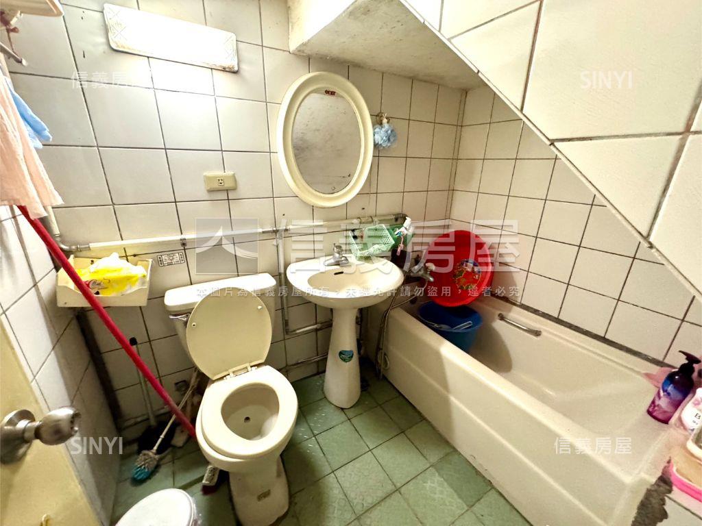 新案先看東區透店房屋室內格局與周邊環境