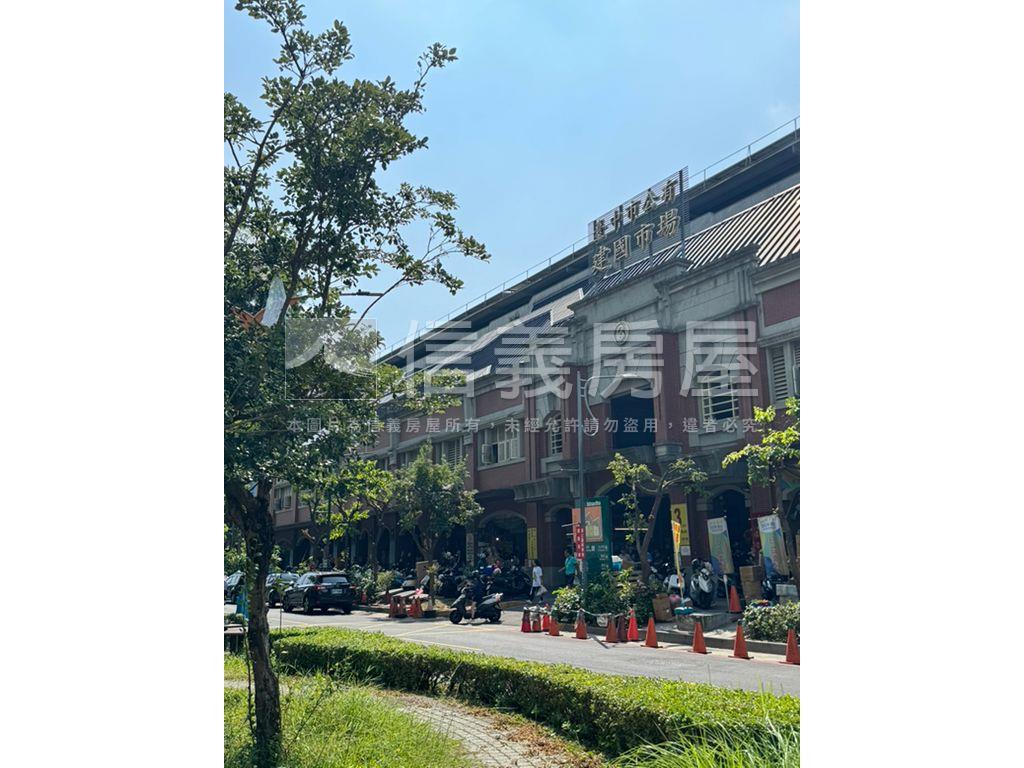 新案先看東區透店房屋室內格局與周邊環境